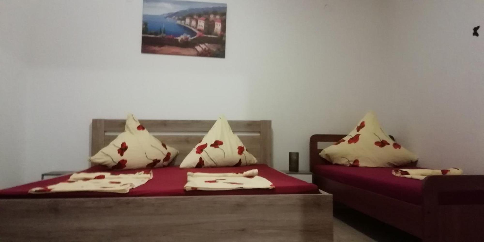 Apartmani Kod Rade Pakoštane 外观 照片
